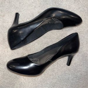 Dexflex Comfort Black Heels